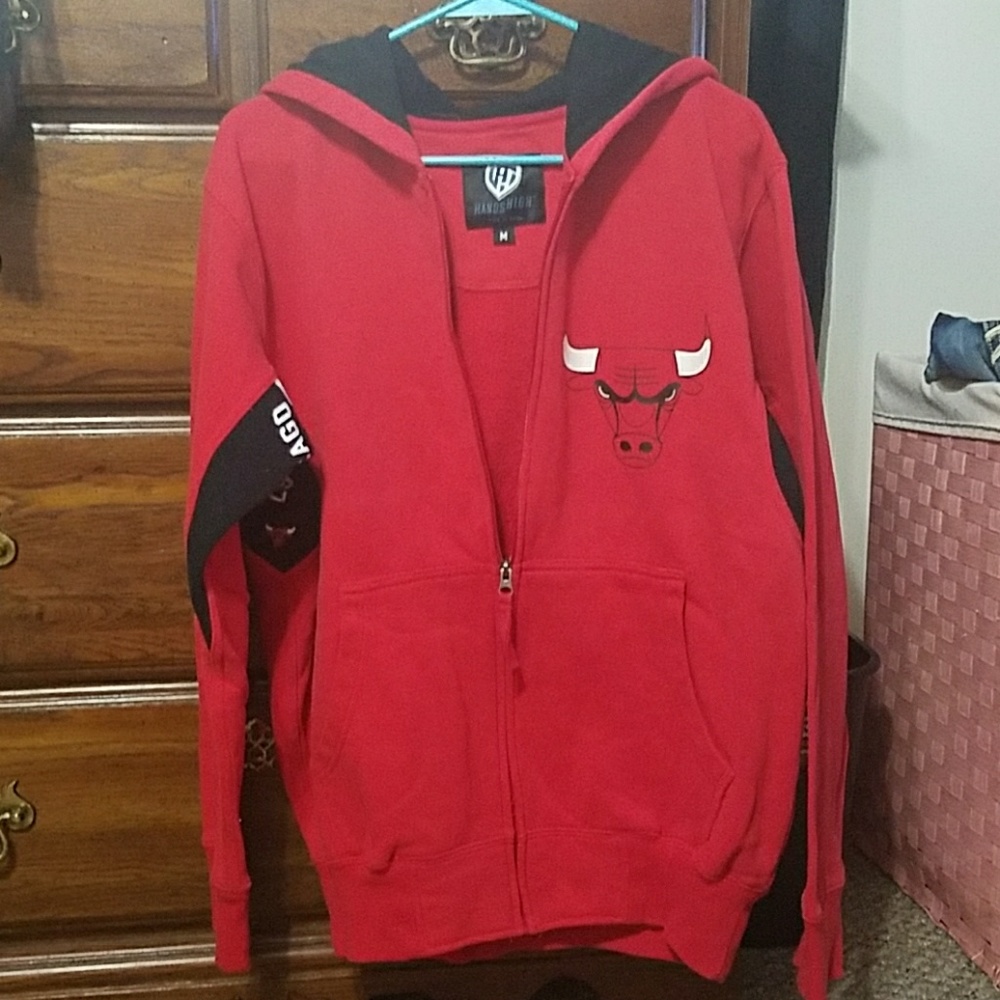 Chicago bull zip up hoodie
